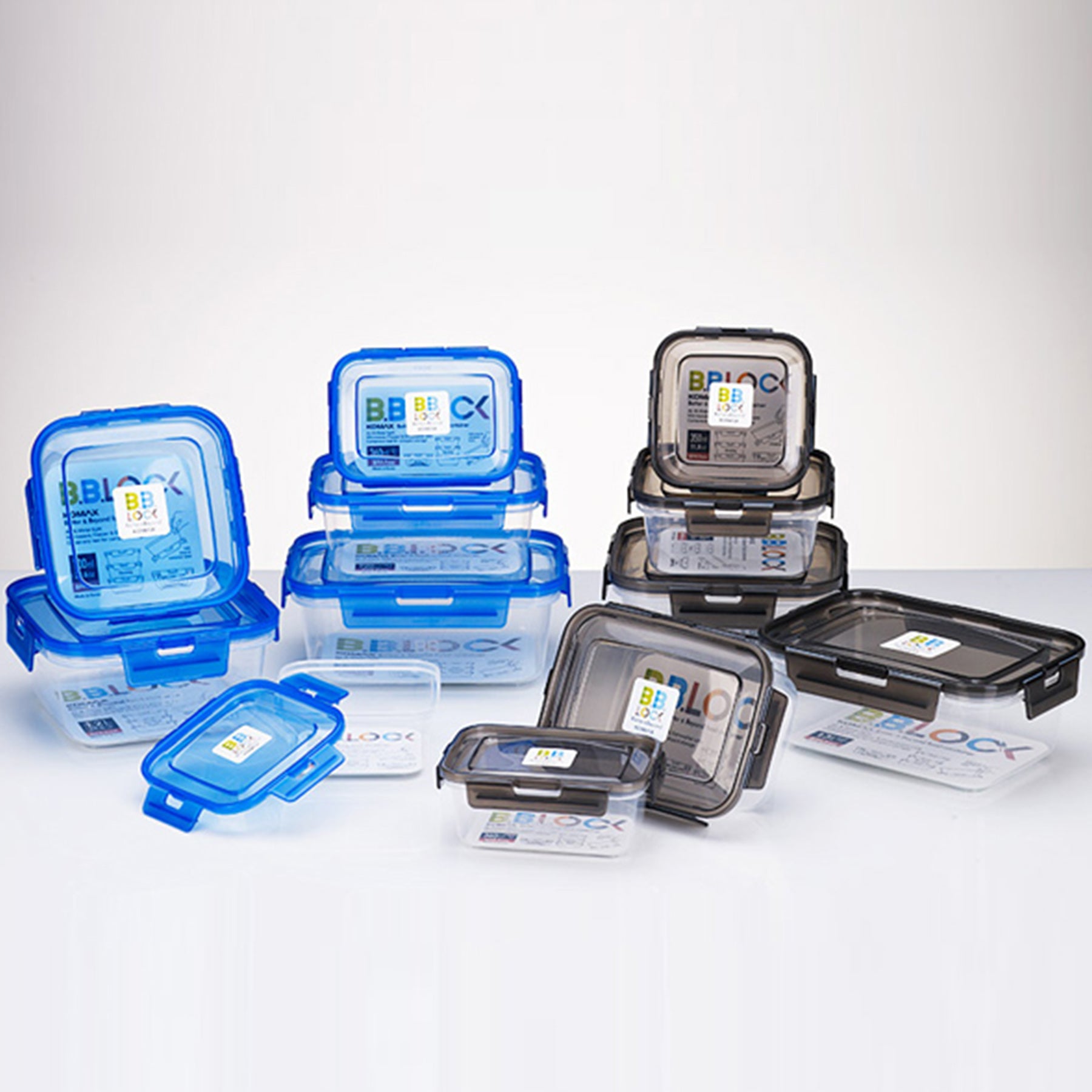 Plastic containers set - Blue & Clear